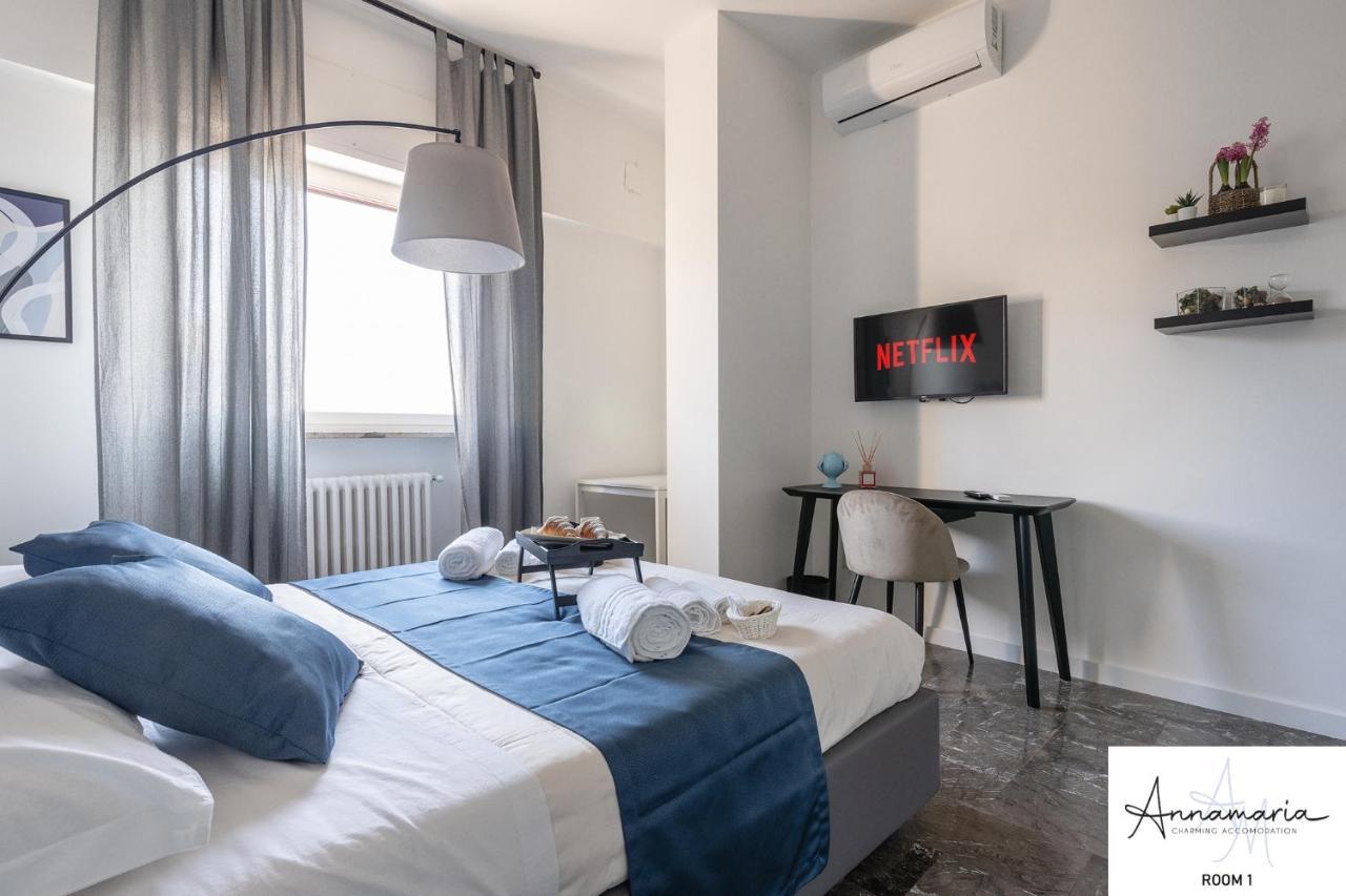Annamaria - Central Station Charming Accommodation Bari Exterior photo